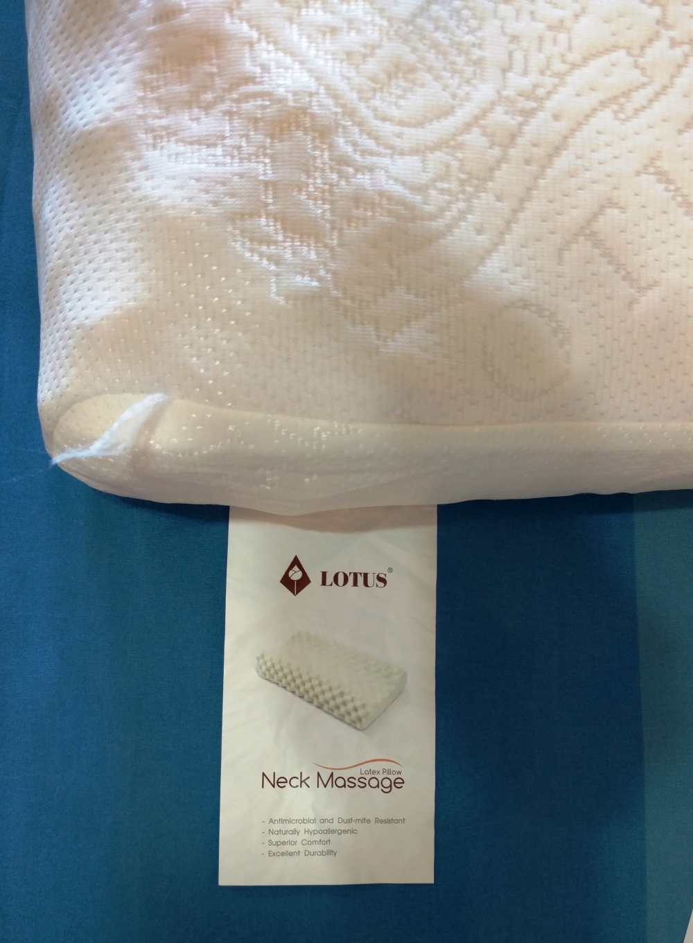 Подушки из натурального латекса Lotus Neck Massage Latex Pillow 20″x30″ (122-100) - 10