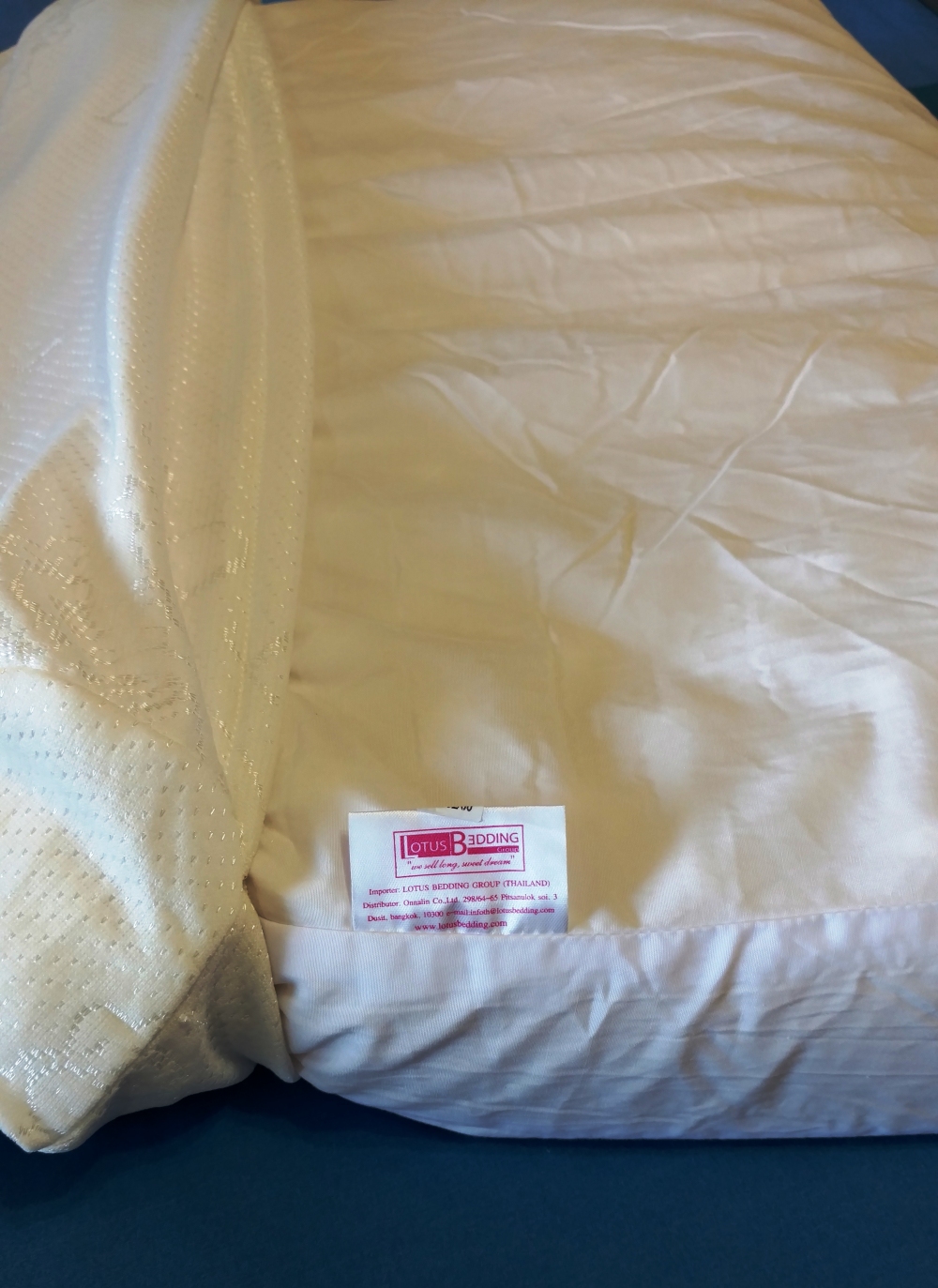 Подушки из натурального латекса Lotus Neck Massage Latex Pillow 20″x30″ (122-100) - 11